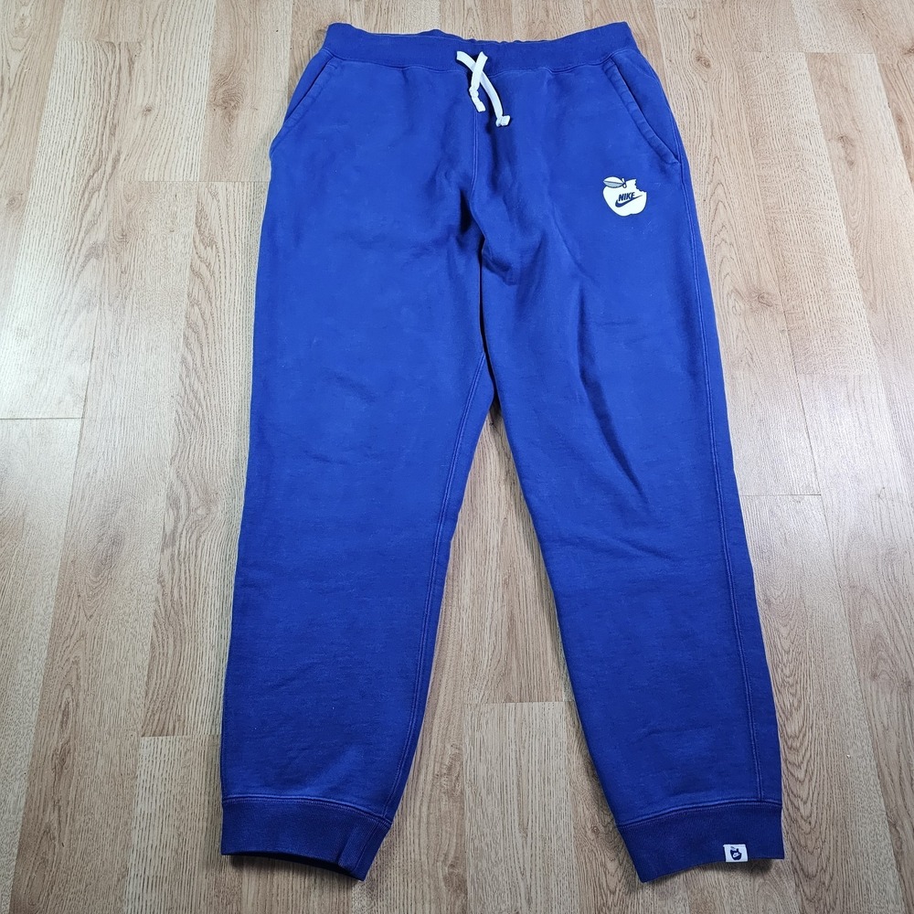 Nike Joggers Mens Medium Blue Apple‎ Graphic Fleece Sweatpants Athletic